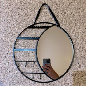✨2/$10 Hanging Jewelry Holder with Mirror